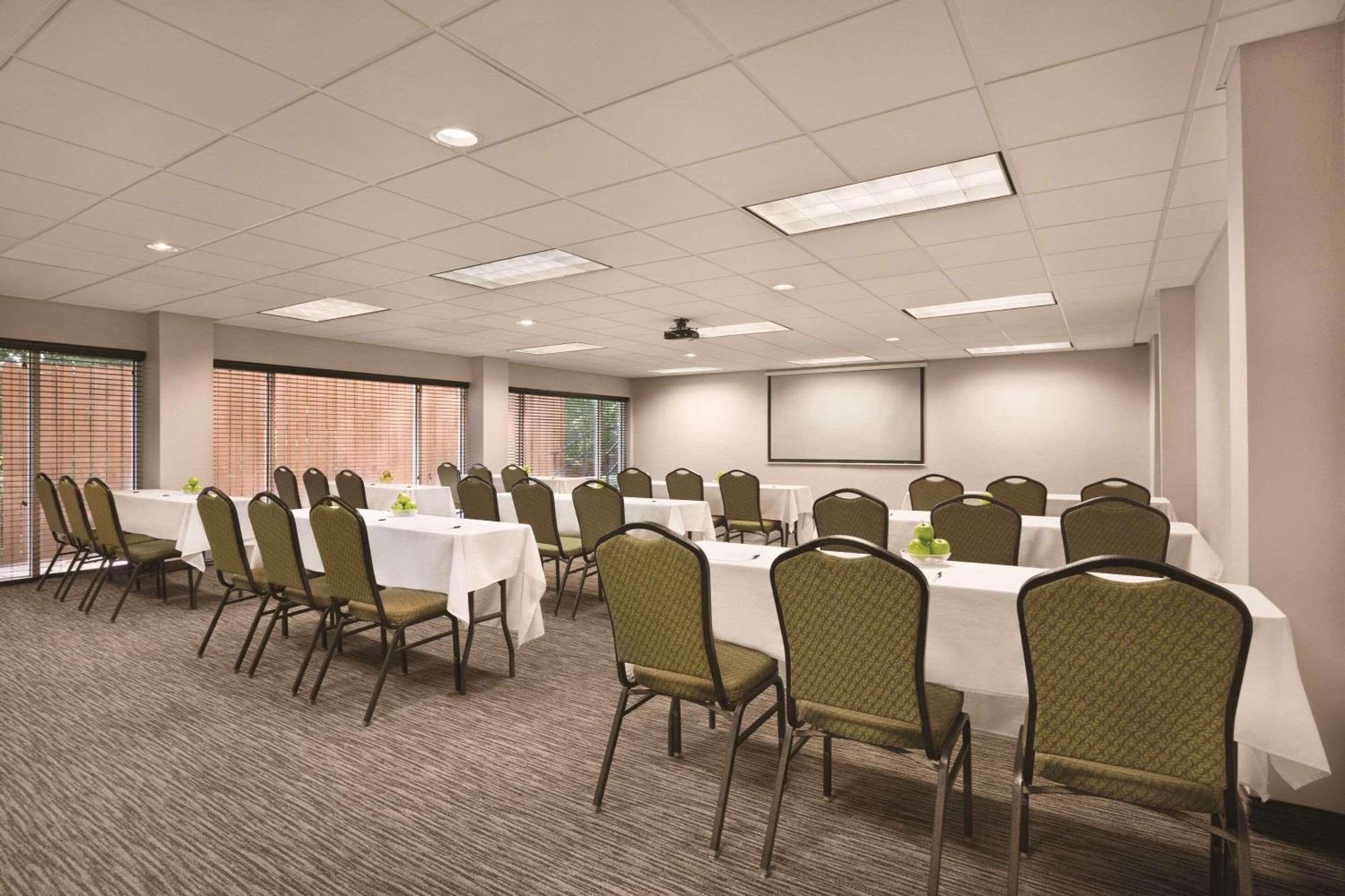 Country Inn & Suites By Radisson, Newnan, Ga Dış mekan fotoğraf